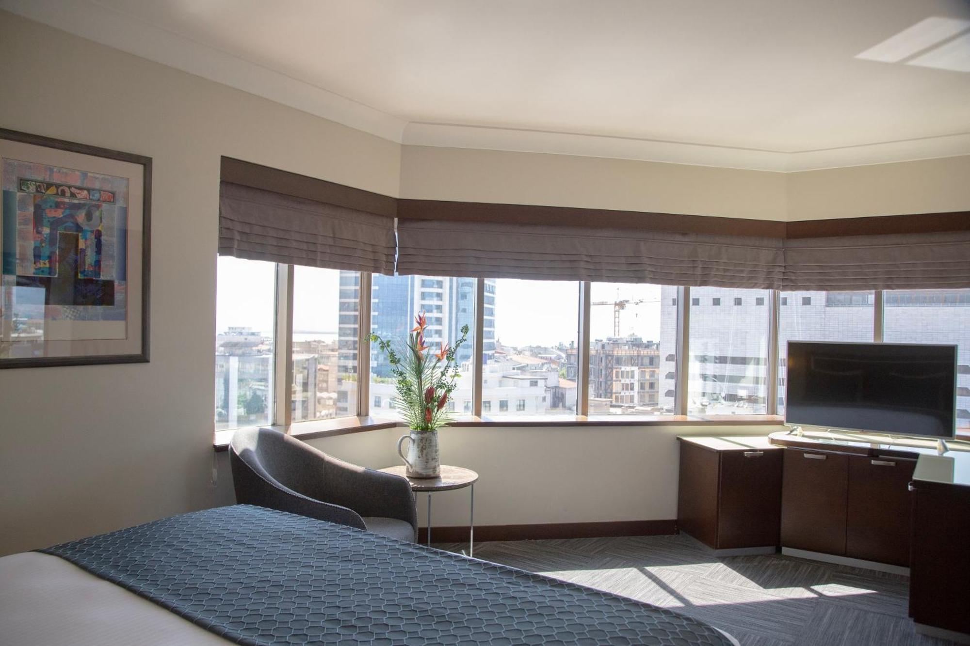 Kaya Prestige Oteli İzmir Exterior foto
